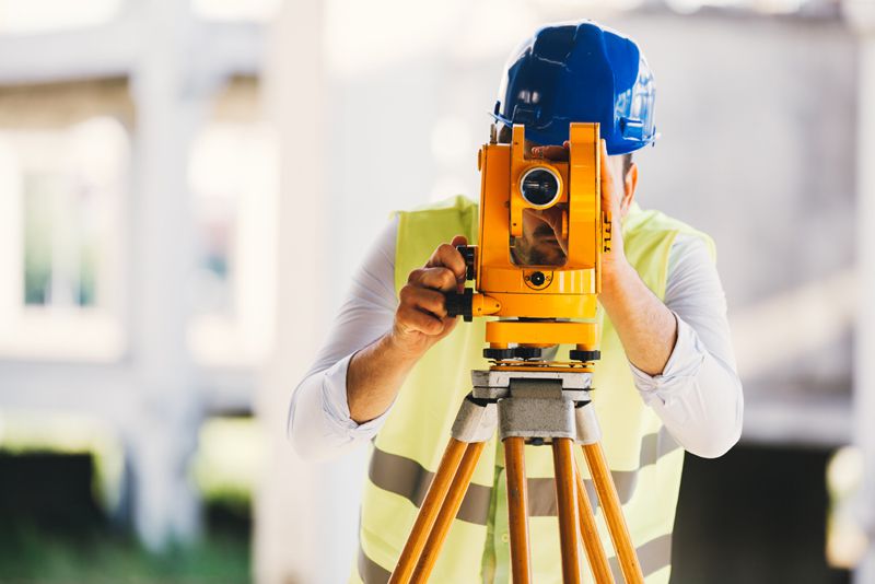 Total Station Nedir, Nasıl Çalışır?